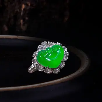 Оригинален нов пълен с диаманти, обвити с високо леден халцедоном във формата на сърце, открывающееся регулируем пръстен, ретро чар, маркови сребърни бижута