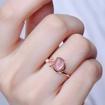 Корейското естествена прахово кристалното пръстен от хибискус с регулируем отвор за жени